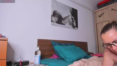 misskimy8 from Cherry is Freechat