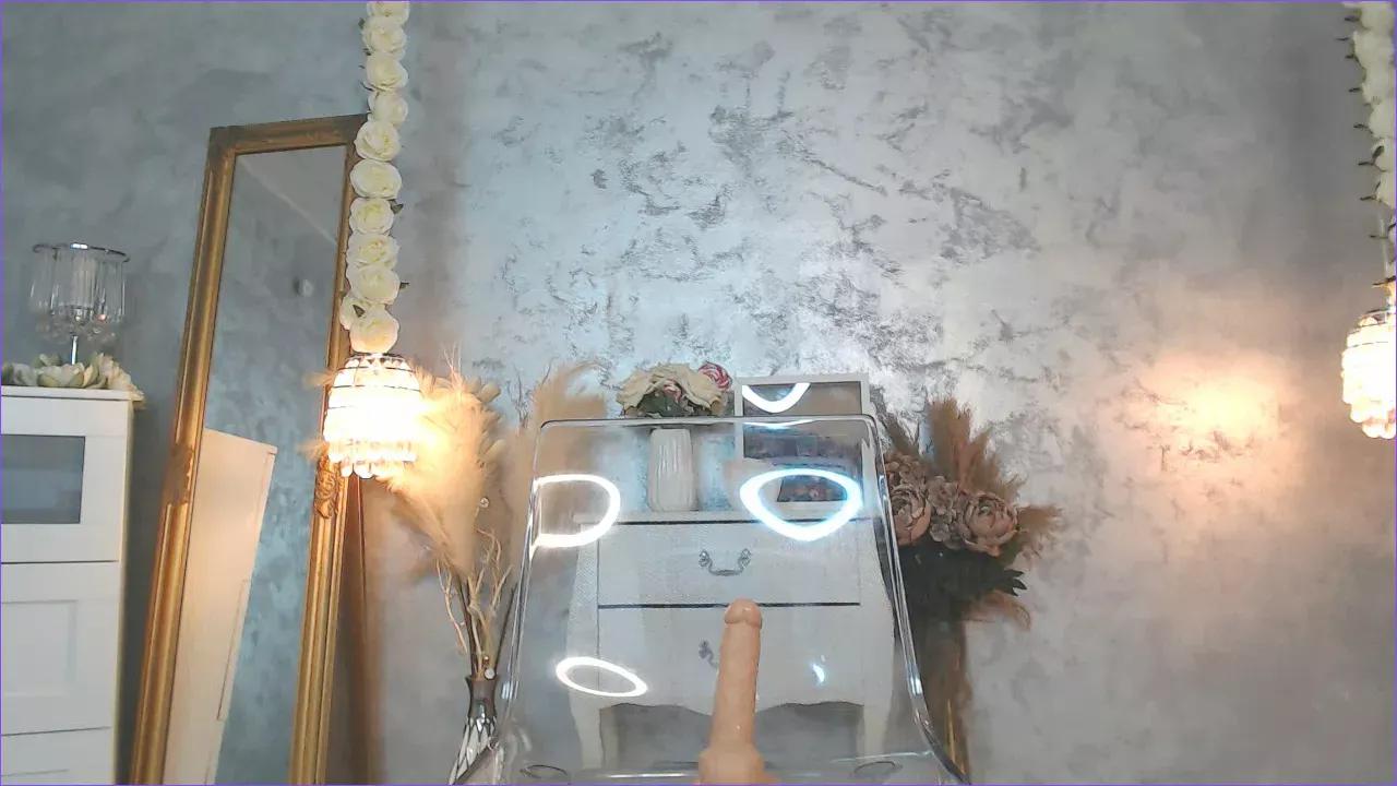 molystone from Cherry is Freechat