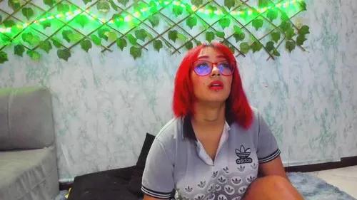 Photos of pamsmiith from Cherry is Freechat