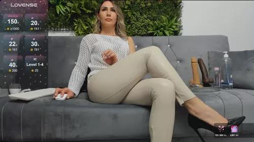 Try the thrill of flirt babes with our cam hosts, featuring unclothed wildness while getting naked and playing with their favored sex toys.
