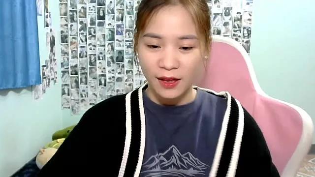 ------luna------ from StripChat