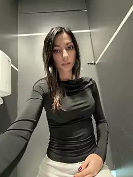 -MiaSweet- from StripChat is Freechat