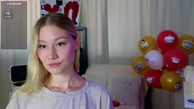 _Anna_Nolan_ from StripChat is Freechat