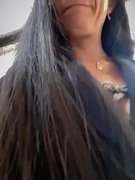 _Bella-Office1 from StripChat is Freechat