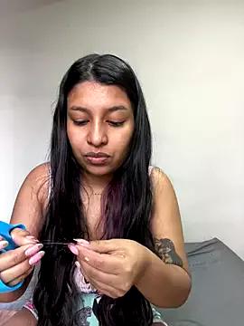 _Chloe_Smith from StripChat is Freechat