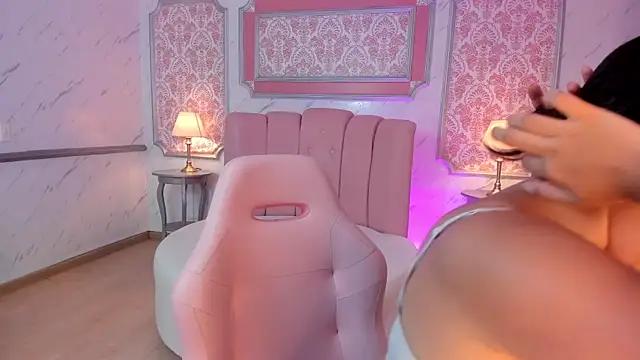 Try the thrill of flirt babes with our cam hosts, featuring unclothed wildness while getting naked and playing with their favored sex toys.