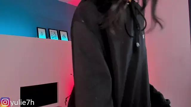 Try the thrill of flirt babes with our cam hosts, featuring unclothed wildness while getting naked and playing with their favored sex toys.
