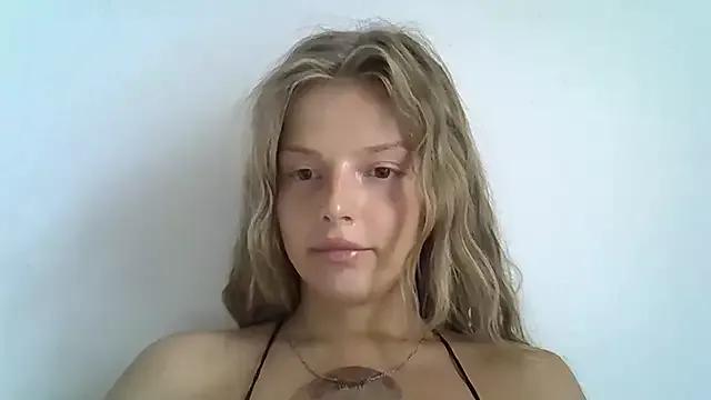 _luna777 from StripChat is Freechat
