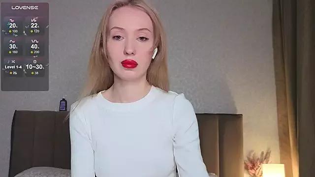 _MiaCutie_ from StripChat is Freechat