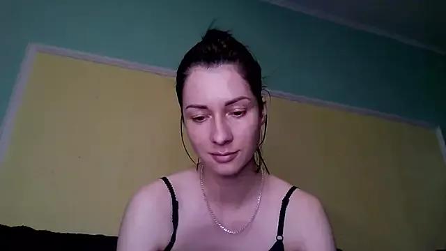 _Miss_Marion_ from StripChat is Freechat
