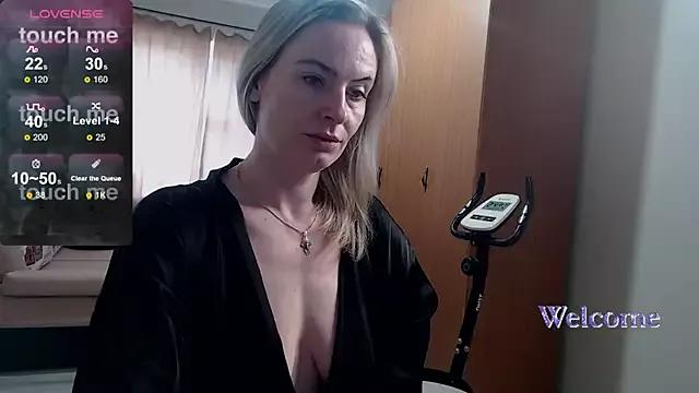 Try the thrill of flirt babes with our cam hosts, featuring unclothed wildness while getting naked and playing with their favored sex toys.