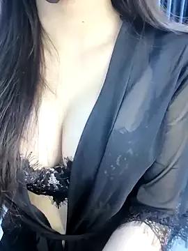 _Sirimiri_ from StripChat is Freechat