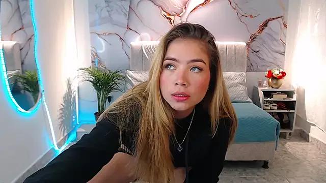 _Tiffany1 from StripChat is Freechat