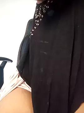 Photos of Aashixxx12 from StripChat is Freechat