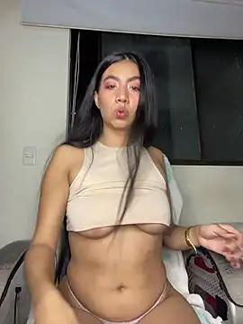 AbbyFoxxx from StripChat is Freechat