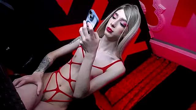 Try the thrill of flirt babes with our cam hosts, featuring unclothed wildness while getting naked and playing with their favored sex toys.