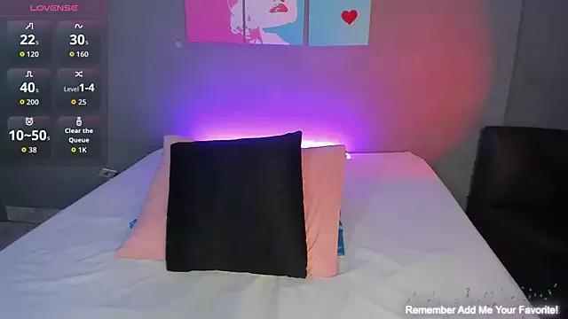 AdeleAnderson from StripChat is Freechat