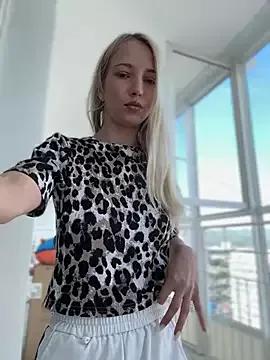 Adelina0001 from StripChat is Freechat