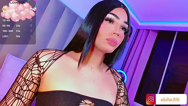 AiishaRose from StripChat is Freechat
