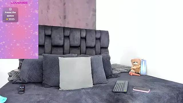 Try the thrill of flirt babes with our cam hosts, featuring unclothed wildness while getting naked and playing with their favored sex toys.