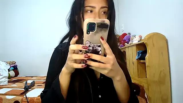 Photos of Aitana_rebeca from StripChat is Freechat