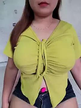 Akira_sera from StripChat is Freechat