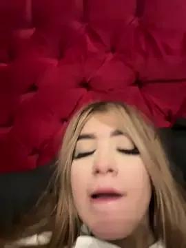 akirahattori from StripChat is Freechat