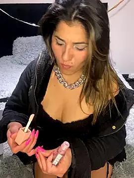 Photos of AlejandritaMilano from StripChat is Freechat