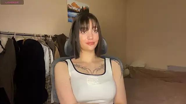 AlexaPawn from StripChat is Freechat