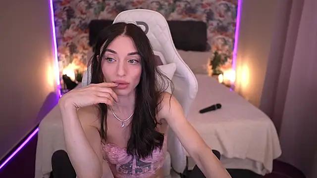 Try the thrill of flirt babes with our cam hosts, featuring unclothed wildness while getting naked and playing with their favored sex toys.