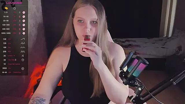 Alice_Dreamgirl_ from StripChat is Freechat