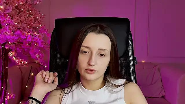 AliceLids from StripChat is Freechat