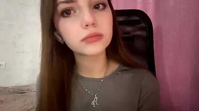 AliceStacy from StripChat is Freechat