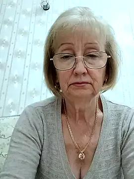 AlikaSwan5821 from StripChat is Freechat