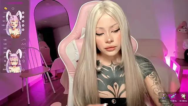 Try the thrill of flirt babes with our cam hosts, featuring unclothed wildness while getting naked and playing with their favored sex toys.