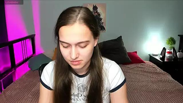 Alisa__Kelly from StripChat is Freechat