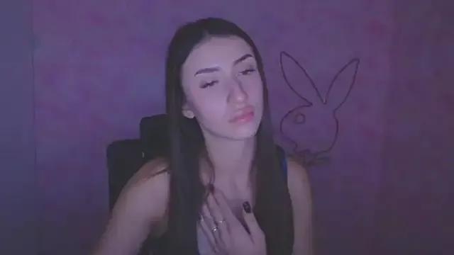 AlisaBubbles from StripChat is Freechat