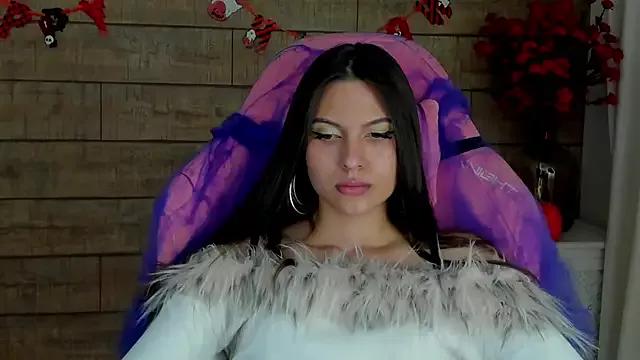 AlisaVersailles from StripChat is Freechat