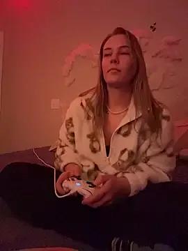 AllesandraLove from StripChat is Freechat