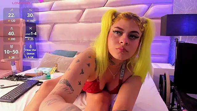 Try the thrill of flirt babes with our cam hosts, featuring unclothed wildness while getting naked and playing with their favored sex toys.