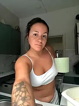 AlyssaAngell from StripChat is Freechat