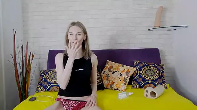 Try the thrill of flirt babes with our cam hosts, featuring unclothed wildness while getting naked and playing with their favored sex toys.