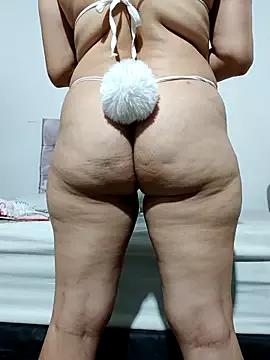 Amanda39 from StripChat is Freechat