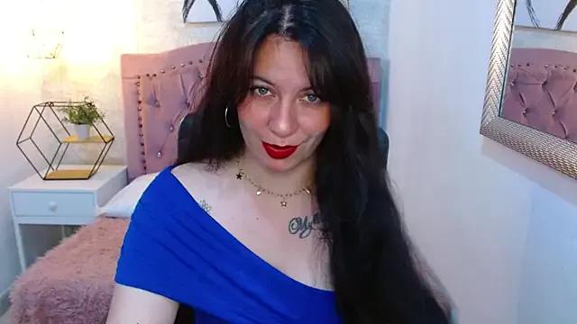 amanda_rousee from StripChat is Freechat