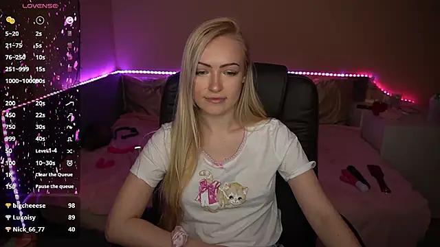 Try the thrill of flirt babes with our cam hosts, featuring unclothed wildness while getting naked and playing with their favored sex toys.