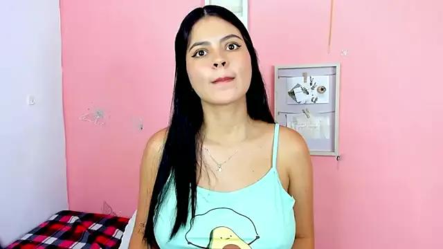 Amandalorense_ from StripChat is Freechat