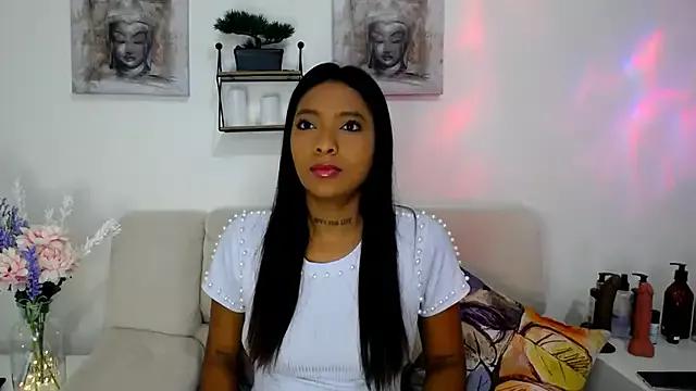Amber_diamond from StripChat is Freechat