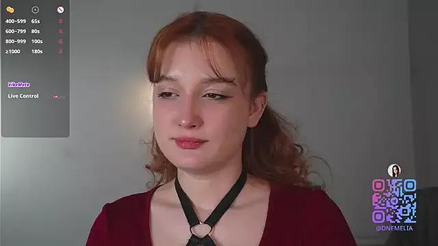 AmelieSeductress from StripChat is Freechat