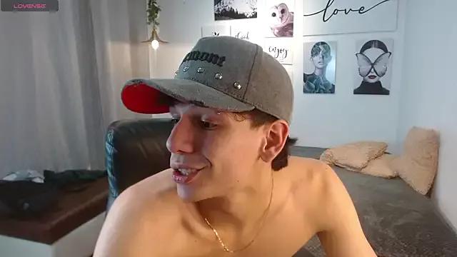 AmethystShadow17 from StripChat is Freechat