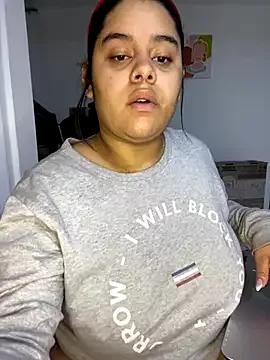 Anabelle_00_ from StripChat is Freechat